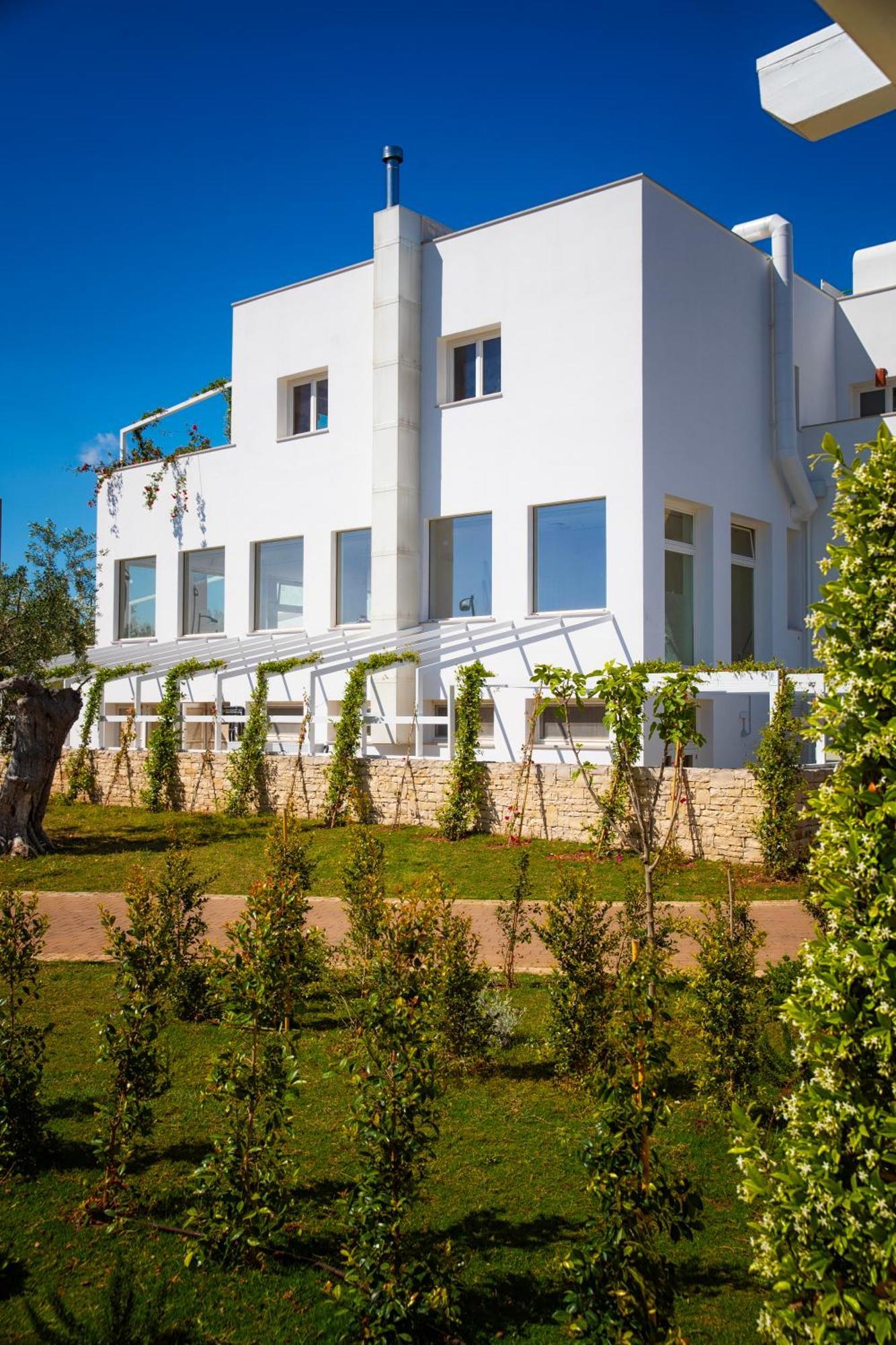 Cala Ponte, A Tribute Portfolio Hotel 5*